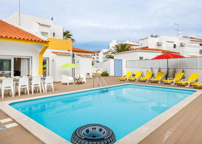 Villa Nobre By The Portuguese Butler